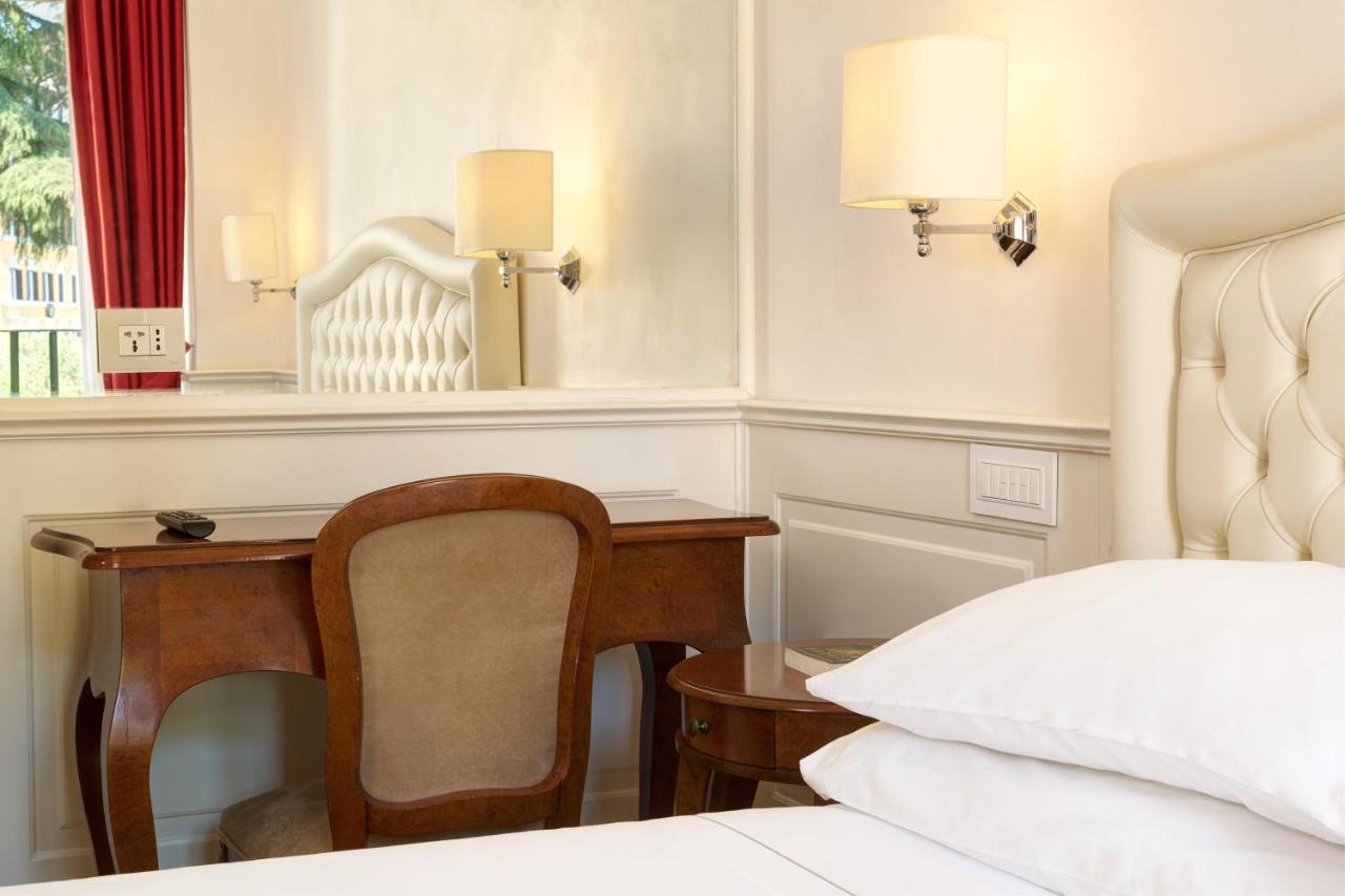 רומא Hotel Degli Artisti מראה חיצוני תמונה